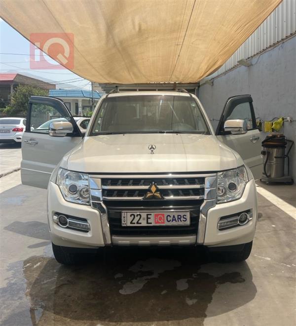 ميتسوبيشي باجيرو 2018 للبيع في العراق - اربيل